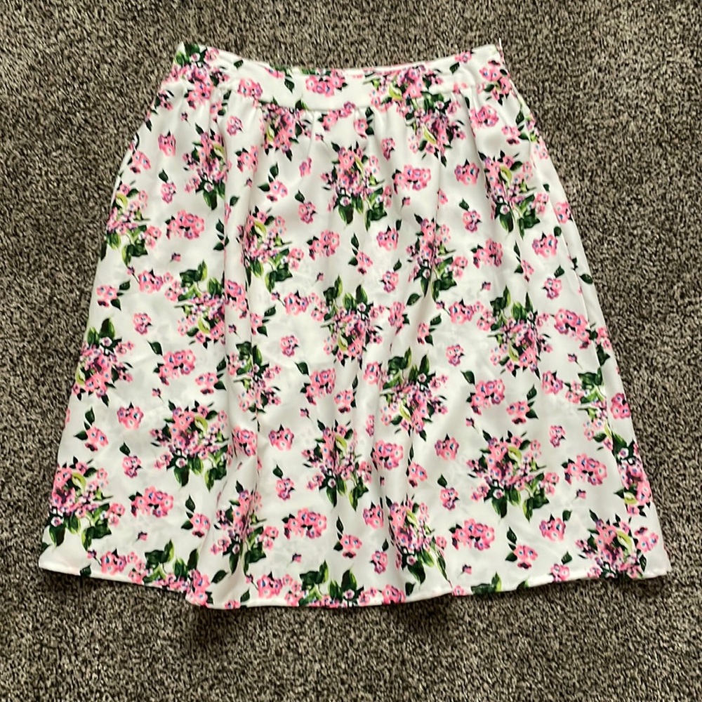 My Beloved Floral Cream Color A Line Skirt Sz M